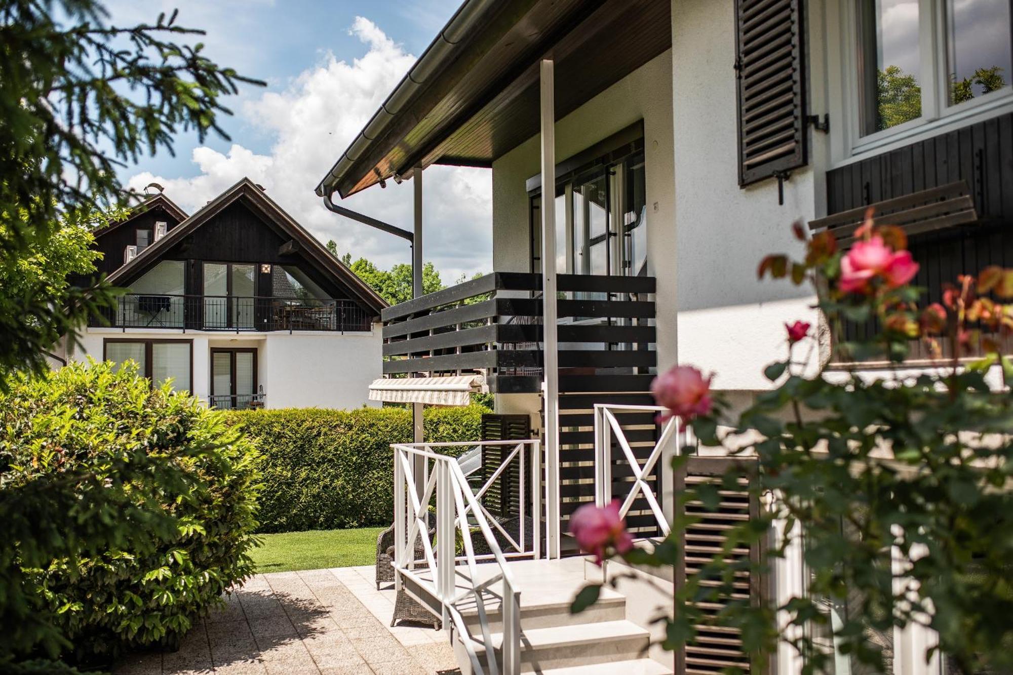 Apartments Villa Annamaria Блед Экстерьер фото